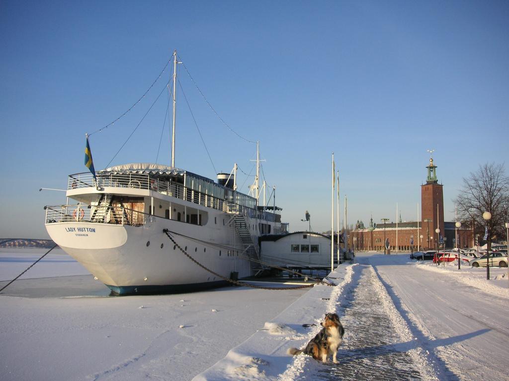 Malardrottningen Yacht Hotel Стокгольм Екстер'єр фото
